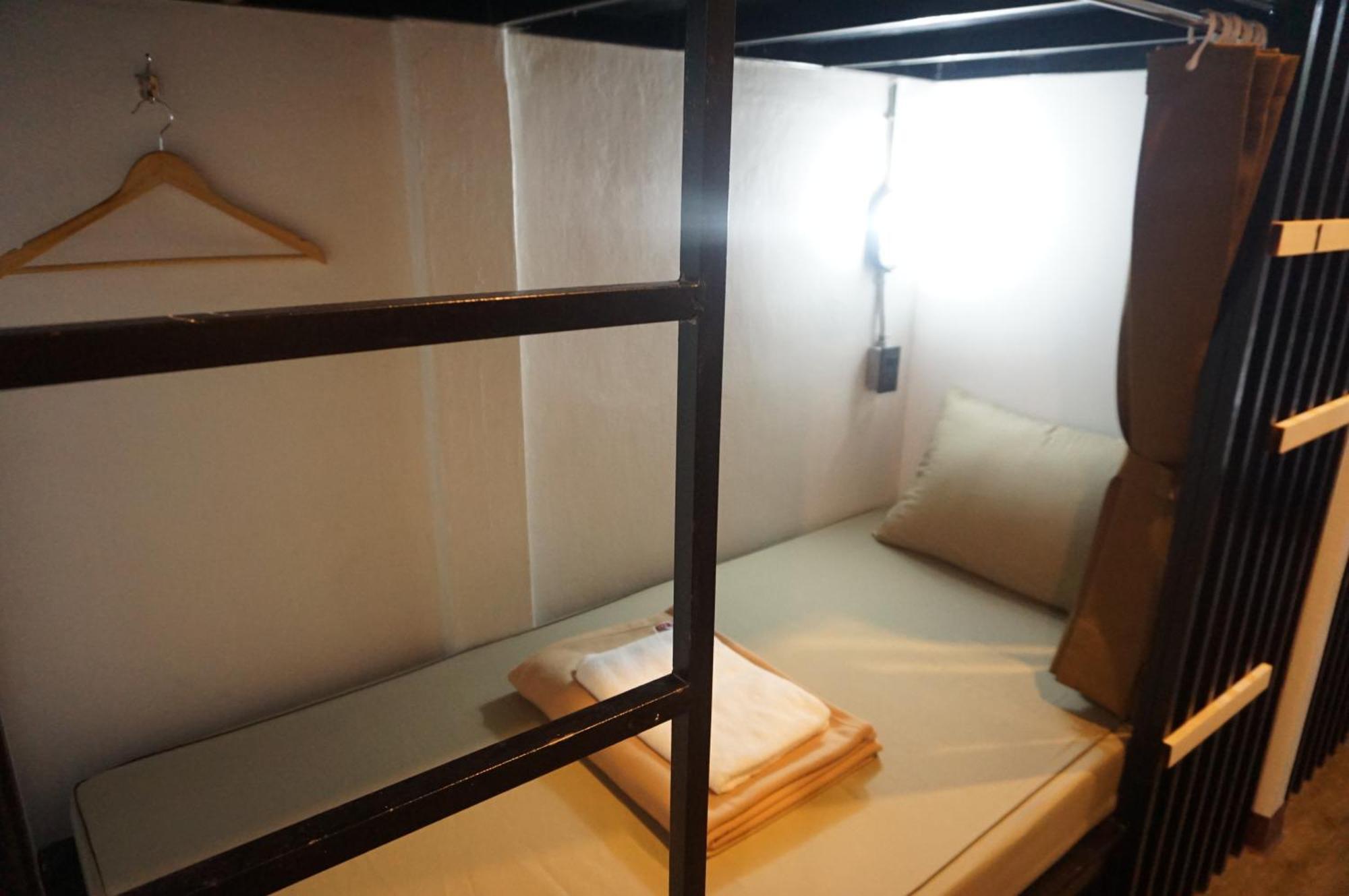 Feel Good Bangkok Hostel Εξωτερικό φωτογραφία