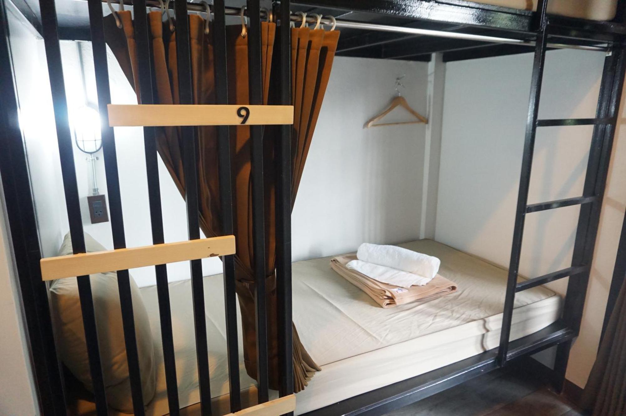 Feel Good Bangkok Hostel Εξωτερικό φωτογραφία